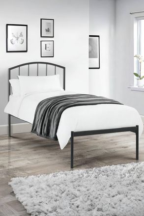 Julian Bowen Onyx Metal Bed in Black | Size: Double