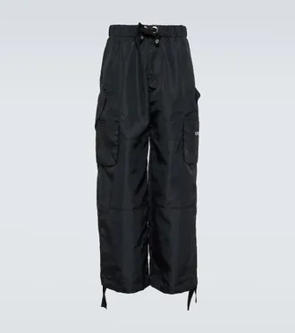 Versace: Black Pants now up to −75% | Stylight