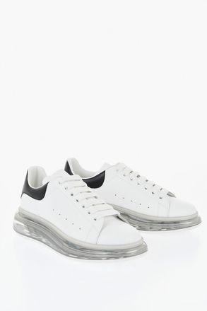 Alexander McQueen Sneakers Basse LARRY in Pelle con Suola Oversize Trasparente Alexander McQueen