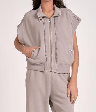 Elan Zip Up Short Sleeve Jacket In Heather Grey