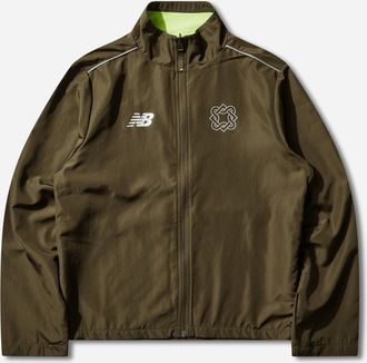 New Balance Men s Lack of Guidance Reversible Jacket Woodland
