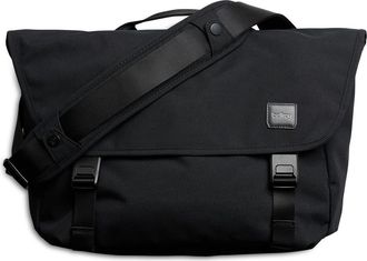 Bellroy Classic Messenger Bag in Black at Nordstrom