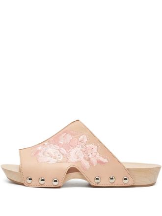 Alexander McQueen floral-embroidered sandals - women - Rubber/Leather/Leather - 37.5 - Neutrals