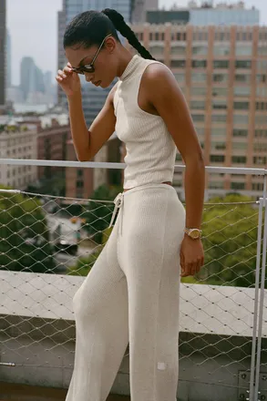 Alo | Sweater Knit Mid-Rise Unwind Wide Leg Pants Top in Oatmeal Heather Beige, Size: Medium