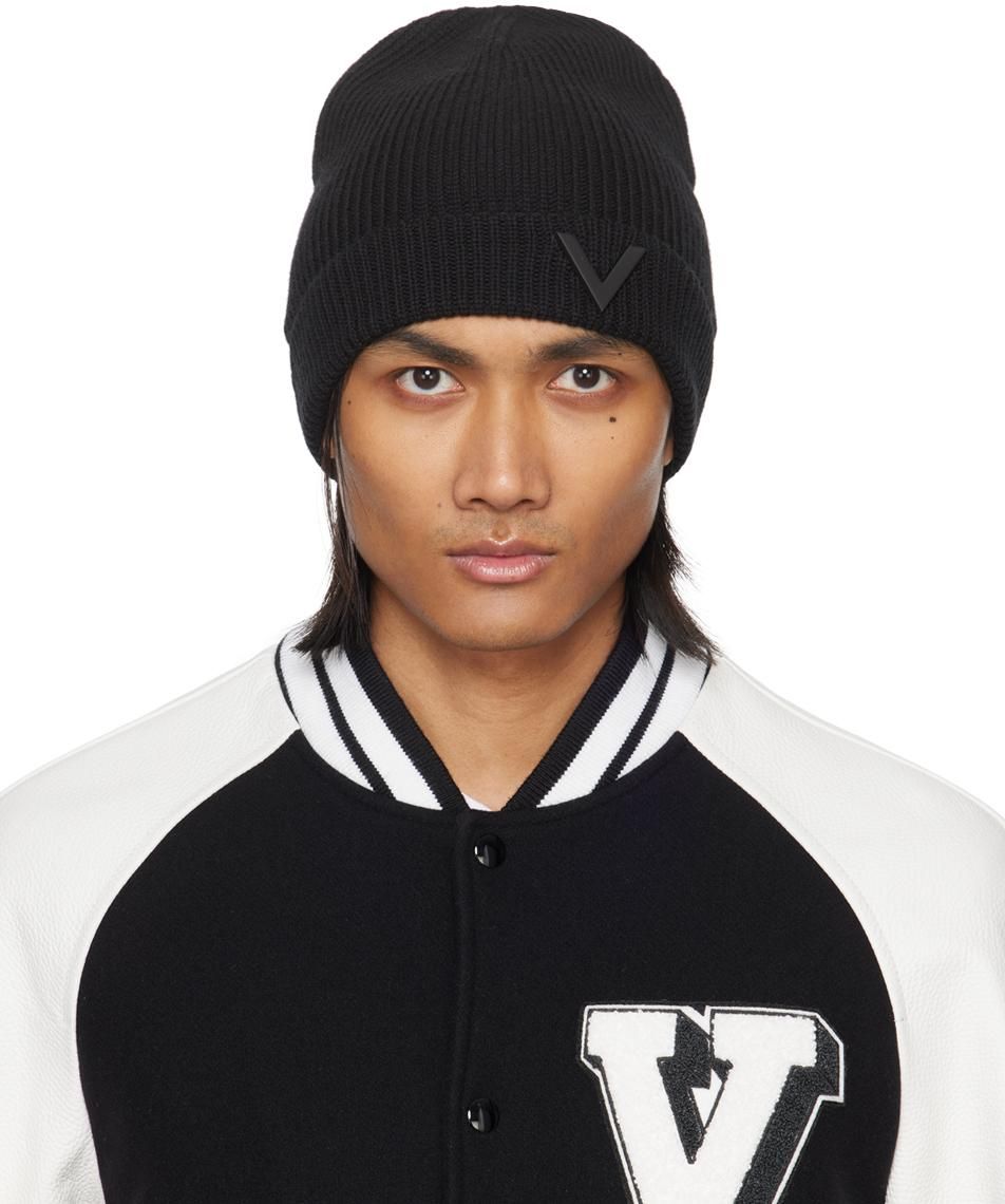【関税＆送料込み】Valentino Garavani Headphones Valentino Garavani Headphones from $276.00 - on Stylight