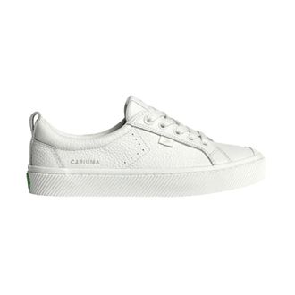 Cariuma Mens Cariuma OCA Low Premium Leather Sneaker White 100104W13M