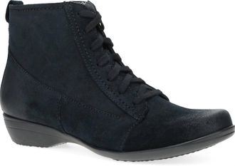 Dansko Womens Fergie Lace Up Bootie In Black