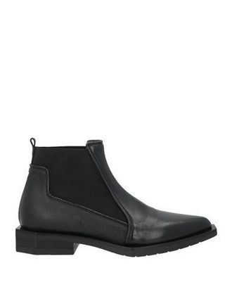 Le Boh&eacute;mien FOOTWEAR - Ankle boots on YOOX.COM