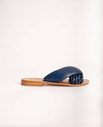 Santa Barbara Womens Calzada Twist Slide In Navy