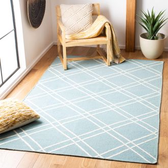 Safavieh Dhurries Hand Made Area Rug, Light Blue / Ivory Contemporary Style Non Shedding
