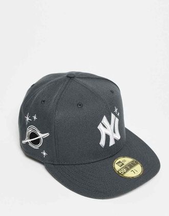 New Era NY Yankees 59fifty - Cappellino grigio con pianeta ricamato