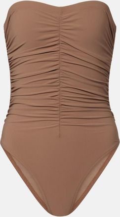 Karla Colletto Ba&ntilde;ador Basics fruncido