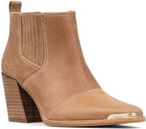 Donald J Pliner Wilis Western Boot in Camel at Nordstrom Rack, Size 6.5