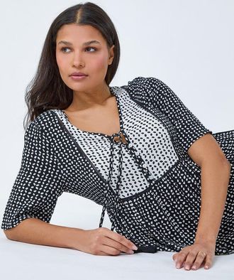 Roman Geometric Print Tassel Tie Smock Top