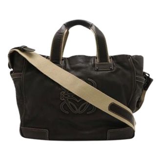 Loewe Vintage Handbags, unisex, Brown, ONE SIZE, Pre-owned Leather Shoulder Bag