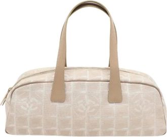 Chanel Pre-owned Handbags, female, Beige, Size: ONE SIZE Pre-owned Travel Ligne Bowler Bag