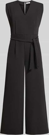 Comma Jumpsuit mit V-Ausschnitt und Bindeg&uuml;rtel in Black, Gr&ouml;&szlig;e 38