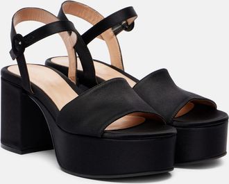 Gianvito Rossi Sandali Carol 35 in raso con plateau