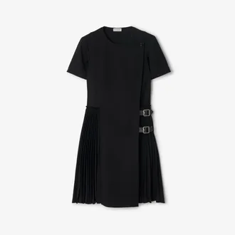 Burberry Wool Blend Kilt Dress, Size: 02