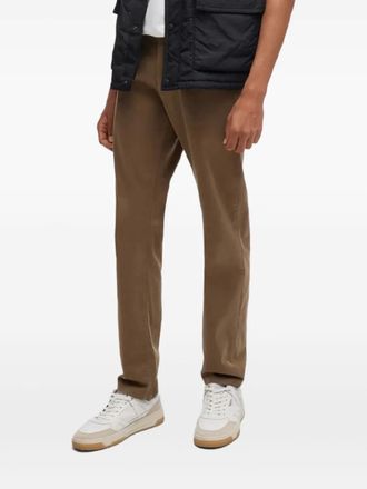 BOSS Chino con applicazione logo - Marrone