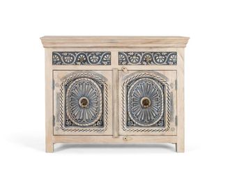 Giner&Colomer Aparador tallado artesanalmente con dos cajones y dos puertas
