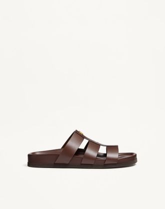 Valentino Garavani Sandalo Slide Studshield In Vitello Uomo BARK BROWN 41.5