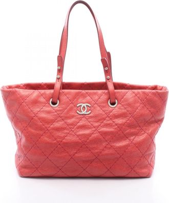 Chanel Red Color Leather Tote Bag (Pre-Owned)