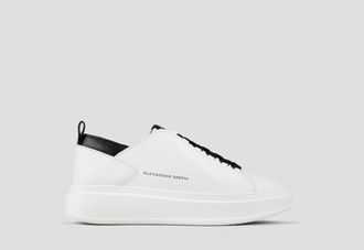 Alexander Smith Wembley Man Deconstructed in white tumbled leather and black details