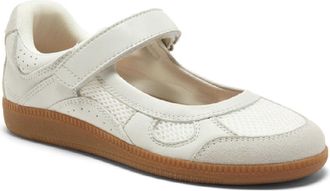Silent D Womens Samantha Mary Jane Sneaker In White