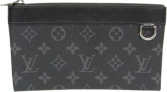Louis Vuitton Pre-owned Clutches, male, Gray, Size: ONE SIZE Pre-owned Pochette Discovery PM M44323