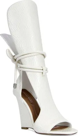 Azalea Wang Douma Wedge Sandal in White at Nordstrom, Size 6.5