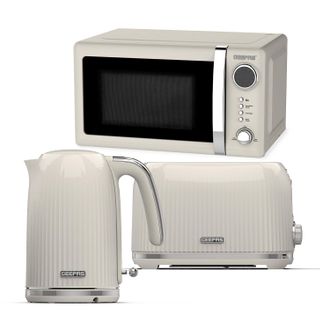 Geepas Fluted 1.7L Kettle & Toaster Sets with 20L Digital Microwave in Cream
