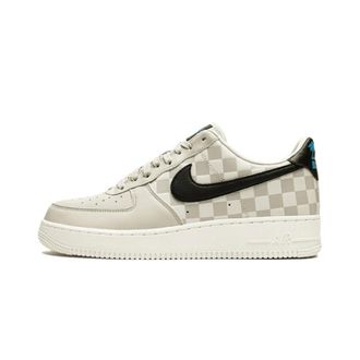 Nike Air Force 1 Low Lbj - Heren - Sport - Beige - Maat: 42 1/2 EU Leer