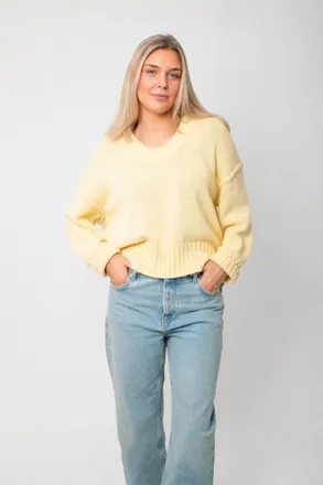 Wishlist Scoop Neck Sweater In Lemon Sorbet