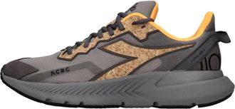 Diadora Mythos Blushield Volo 3 - Heren - Sneakers - Grijs - 42 EU - Schoenen