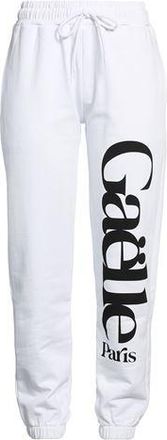 Ga&euml;lle Paris BOTTOMWEAR - Pantaloni su YOOX.COM