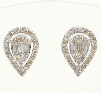 C&A Unbranded (18K) Stud Earrings (Pre-Owned)