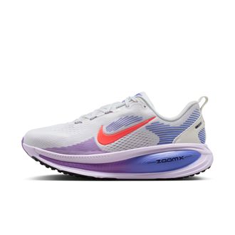 Nike Womens Vomero 18 Road Running Shoes (Extra Wide) in White | IF0515-112