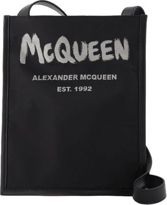 Alexander McQueen Graffiti -Telefonh&uuml;lle in Schwarz und Wei&szlig;