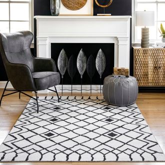 nuLOOM Remi Modern Lattice Area Rug