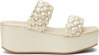 Matisse Footwear Womens Greyson Sandal In Gold