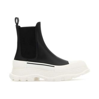 Alexander McQueen Alexander McQueen, Chelsea Boots, female, Black, Size: 7 1/2 US Slick Chelsea Boot