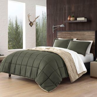 Eddie Bauer Sherwood Reversible Faux Shearling Comforter Set in Green at Nordstrom Rack, Size Full/queen