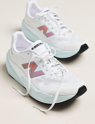 New Balance FCX Sneakers