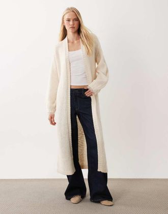 Miss Selfridge cardigan maxi con dettaglio in pizzo ai polsini color oatmeal-Marrone