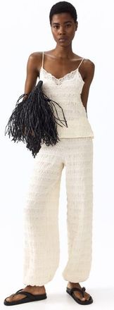 H&M Textured Jersey Balloon Trousers in Ivory at Nordstrom, Size X-Small