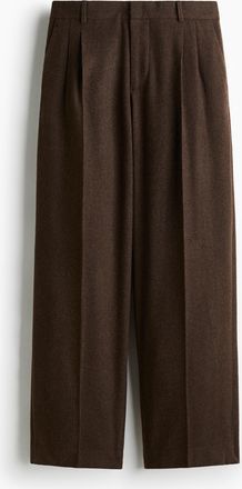 H&M Elegante Hose in Loose Fit - Brown