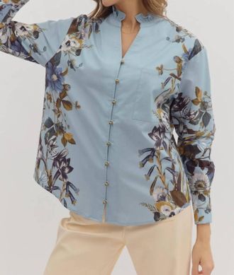Entro Brass Button Floral Top In Blue