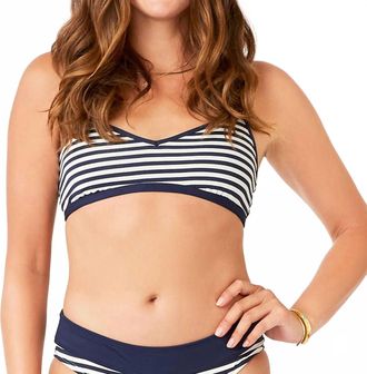 Carve Designs Womens Stinson Top In Navy Stripe
