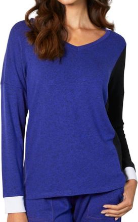 French Kyss V-Neck Top In Indigo Combo